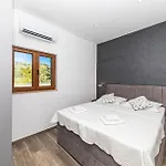 Beautiful In Holiday home