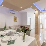 Beautiful In Holiday home *