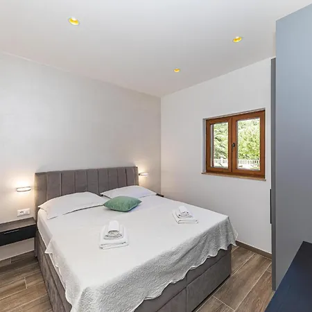 Holiday home In With Wifi