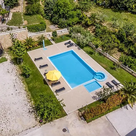 Beautiful In Holiday home